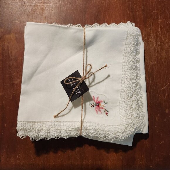 Handmade Vintage Linen Napkins Set Of 12 With Embroidered Floral Detail & Lace T - Picture 9 of 15